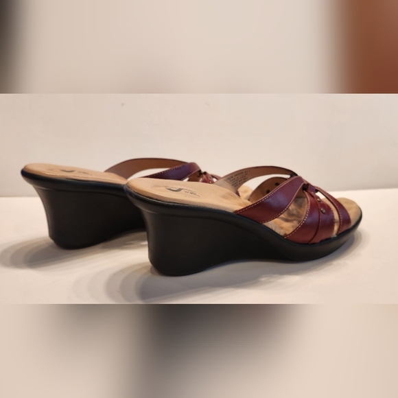 SoftWalk Leather Upper High (3-in) Heel Height Sandals, Women's 10.5 Wide - Picture 3 of 8